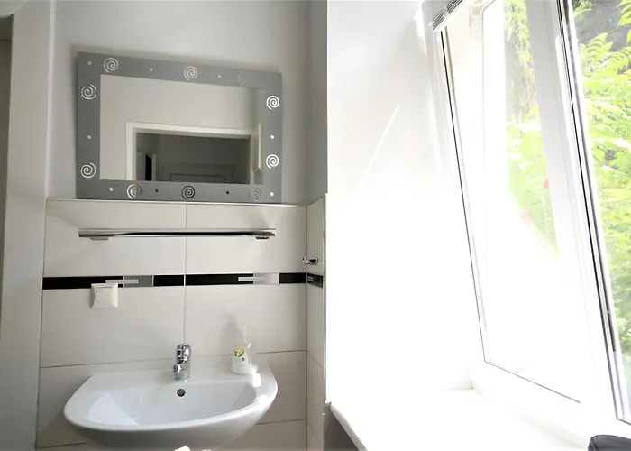 Apartament Modern Flat With 2 Rooms, Close To Schoenbrunn *